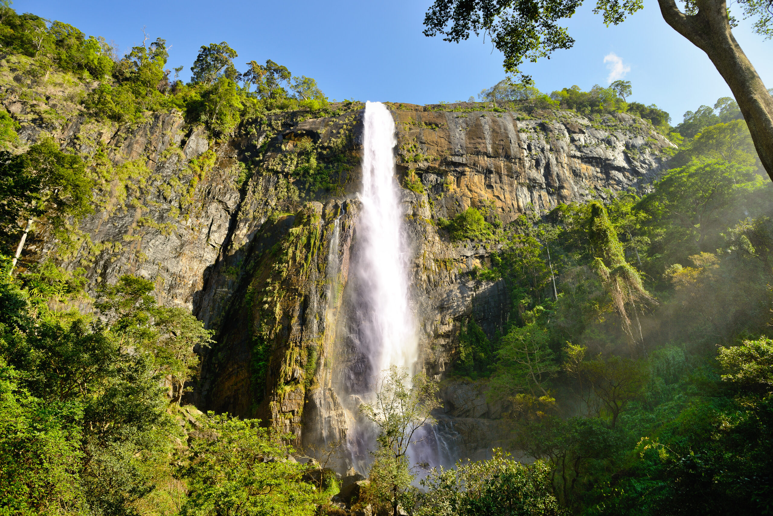 The,Waterfall.,The,Waterfall,With,The,Mountains,In,The,Country