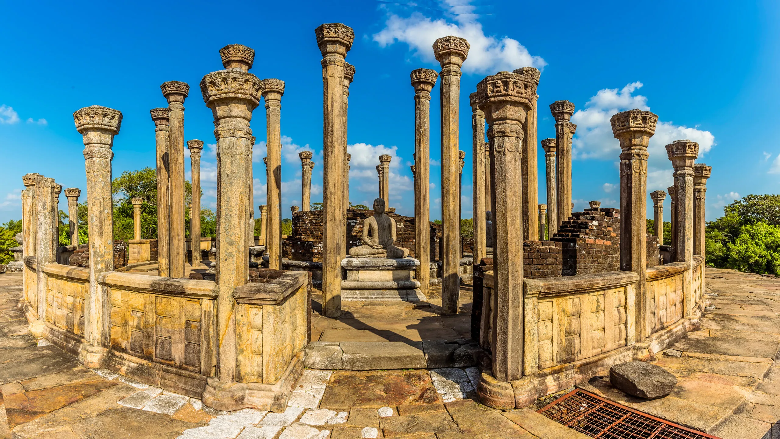 A,Wide,Angle,View,Of,The,Largest,Of,The,Ancient